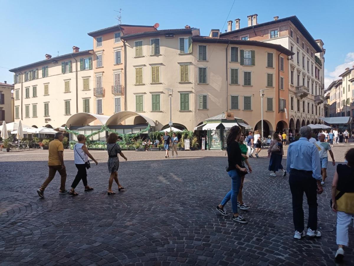 "A Casa Di Giacomo" Luxury Rooms Con Aria Condizionata Bergamo Exterior photo
